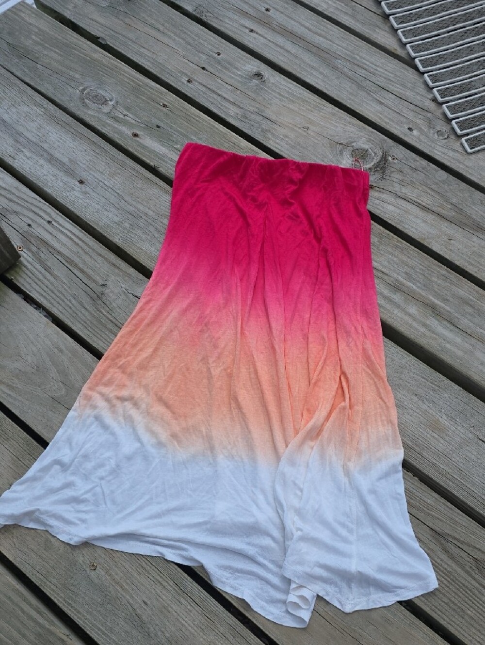 Raviya Women's Ombre Skirt in Pink, Orange & White - Picture 3 of 5